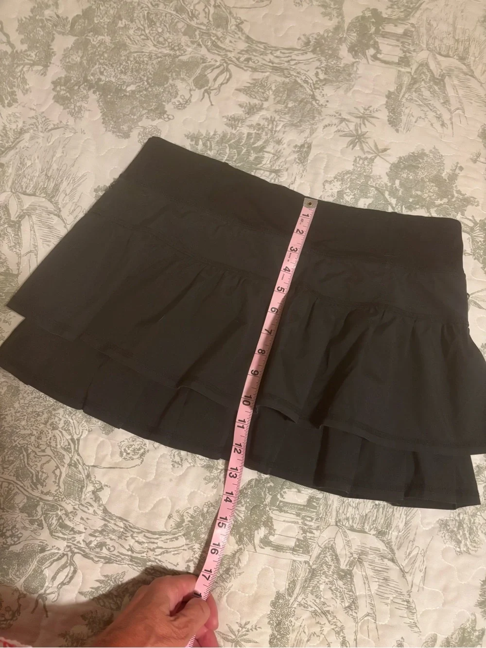 VINTAGE 2011 Lululemon sz 8 Run Your Heart Out Skirt skort athleisure y2k retro